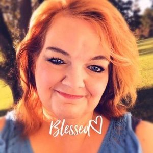 Meet your Posher, Stacy